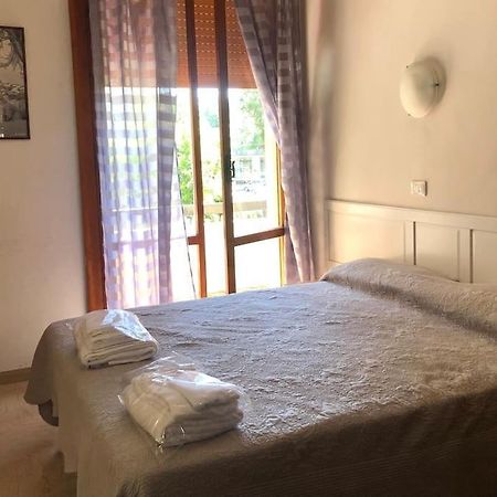 Sansovino Bed And Car Hotel Флоренция Екстериор снимка